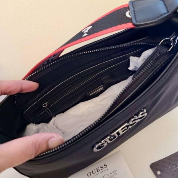 NWT Guess Simpson Handbag - Picture 6 of 7